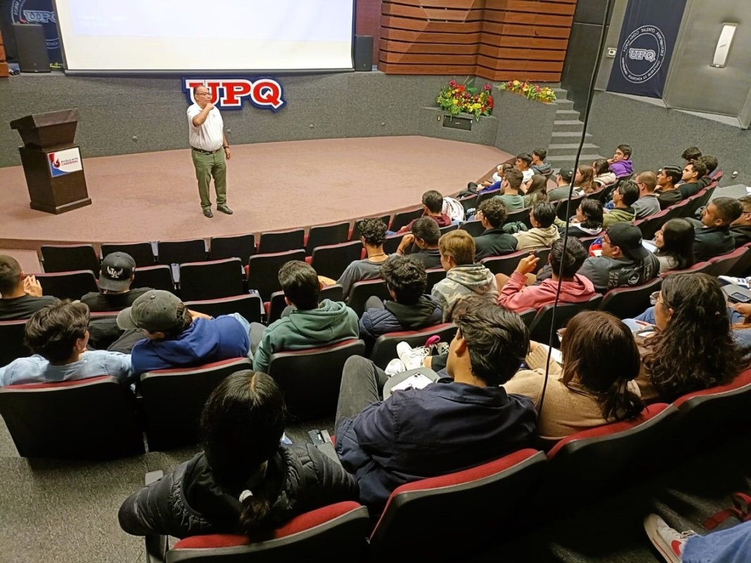CECA promueve cultura de prevención de alcoholismo en la UPQ