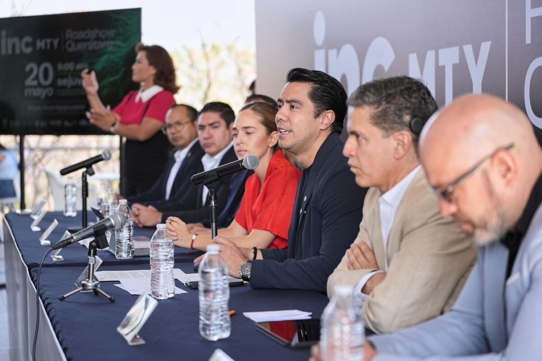 Felifer Macías asiste a presentación de IncMTY Roadshow Querétaro