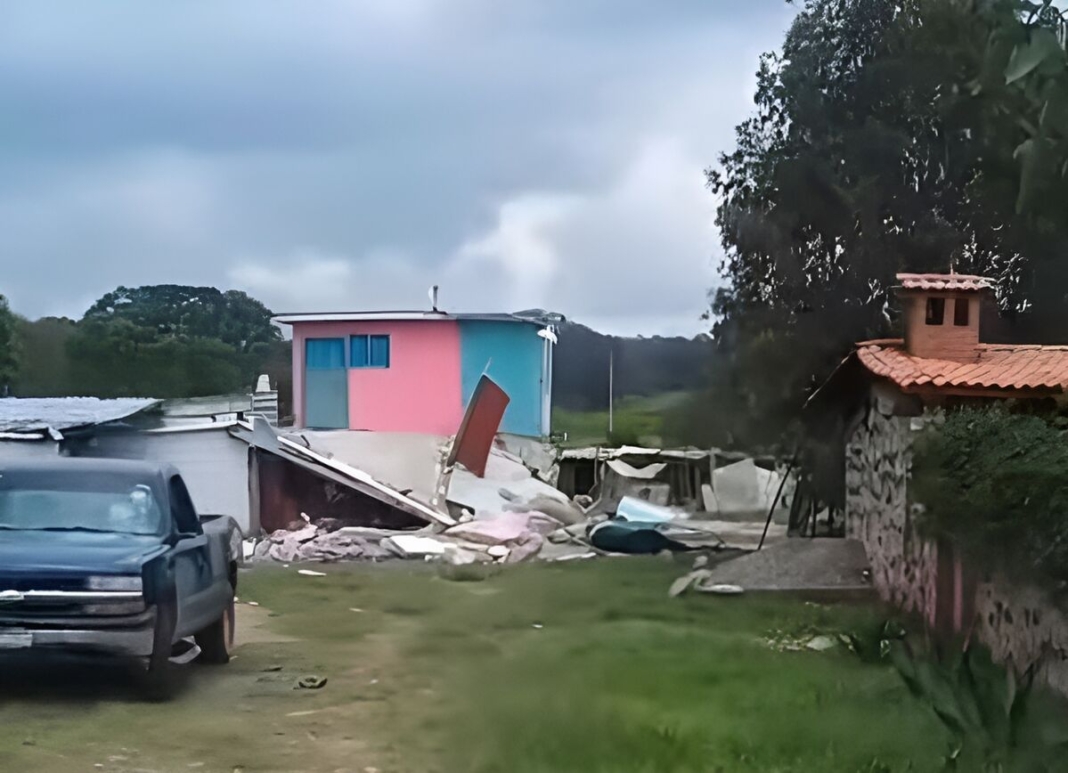 Explosión en Amealco hiere a dos policías y a un sujeto intoxicado