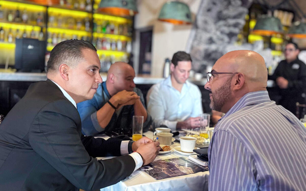 Secretario de Gobierno se reúne con CANIRAC Querétaro