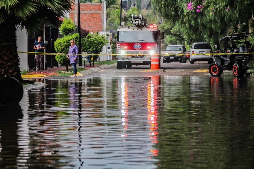 Inundaciones en 14 viviendas tras intensas lluvias en San Juan del Río