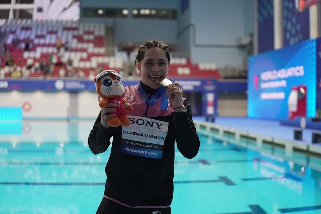 Clavadista Osmar Olvera gana oro histórico en Mundial de Singapur