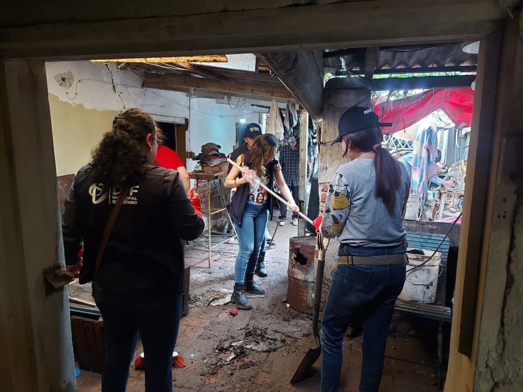 DIF de Querétaro asiste a familias afectadas por las lluvias
