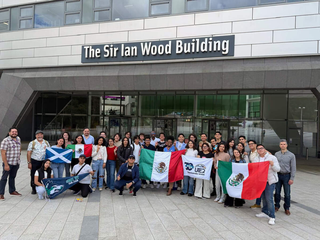 Estudiantes de la UTSJR realizan estancia académica en Escocia