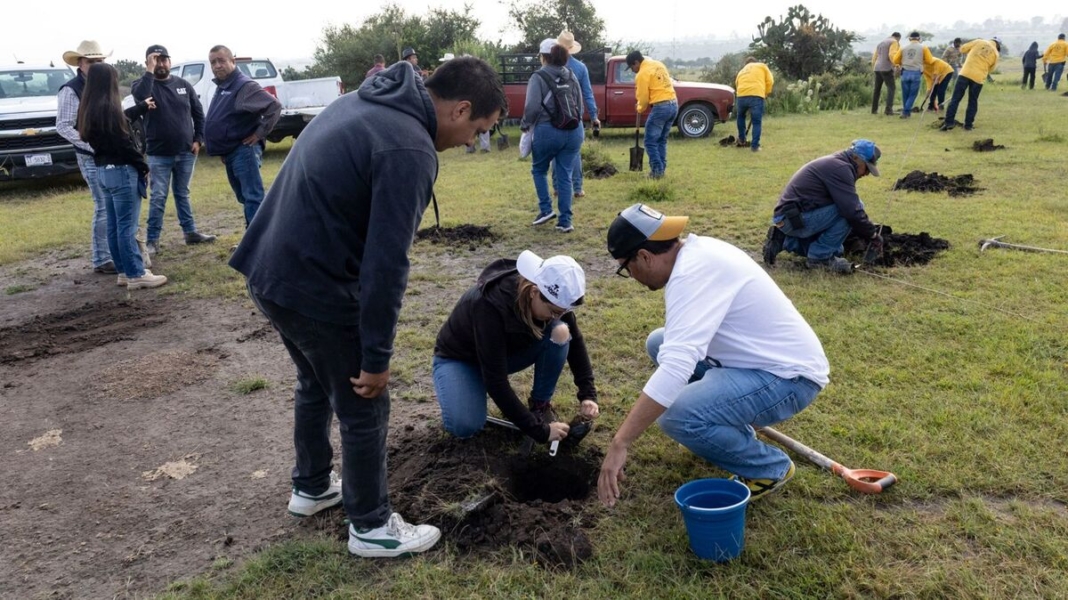 Inicia JAPAM programa “Raíces del Agua” con reforestación en Santa Bárbara La Cueva
