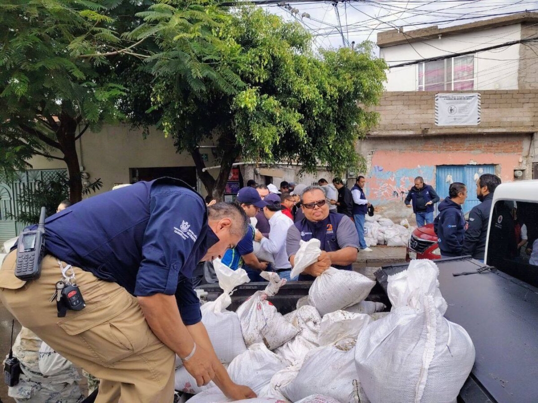 Más de 2,600 personas afectadas por lluvias son atendidas en Querétaro