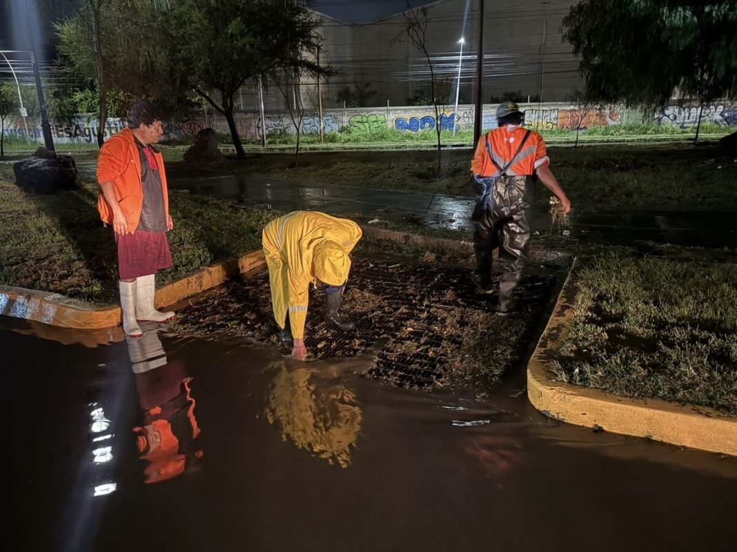 Lluvias causan afectaciones menores; pide Mauricio Kuri a ciudadanos no tirar basura