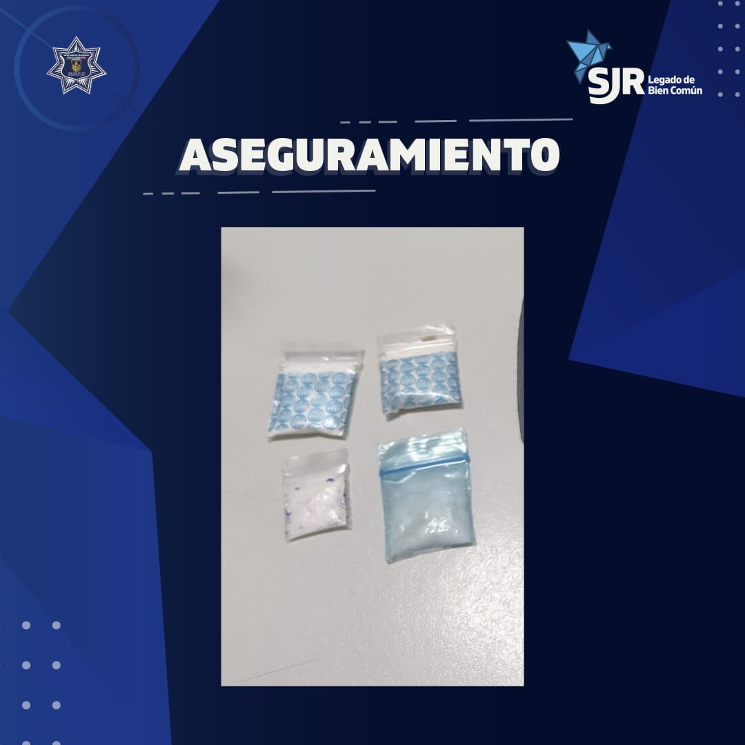 Policía de San Juan del Río detiene a sujeto con "Cristal" en colonia Centro