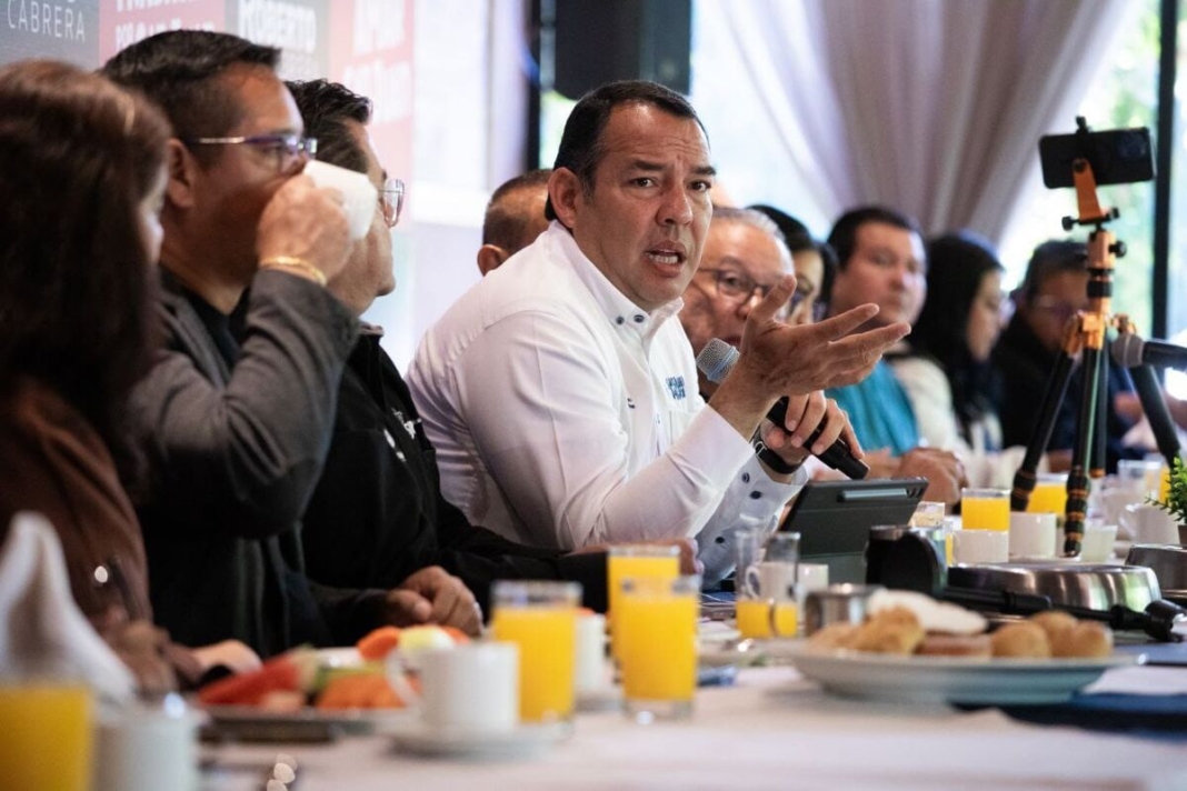 Roberto Cabrera arranca actividades con motivo de su Cuarto Informe de Gobierno