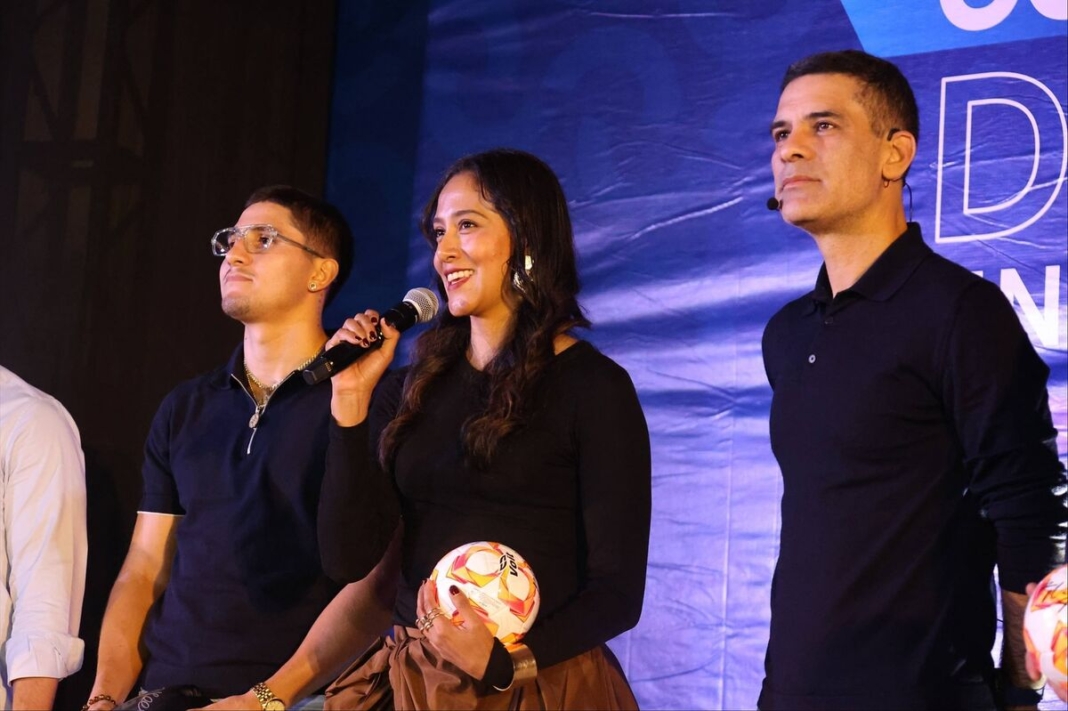 Inaugura Iridia Salazar el Congreso del Deporte INDEREQ 2025 junto a Rafael Márquez Inaugura Iridia Salazar el Congreso del Deporte INDEREQ 2025 junto a Rafael Márquez