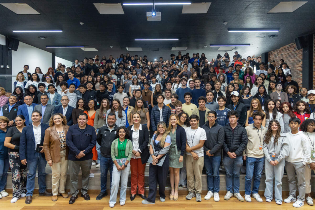 Jóvenes queretanos de Scholas Ciudadanía proponen soluciones a retos ambientales y educativos