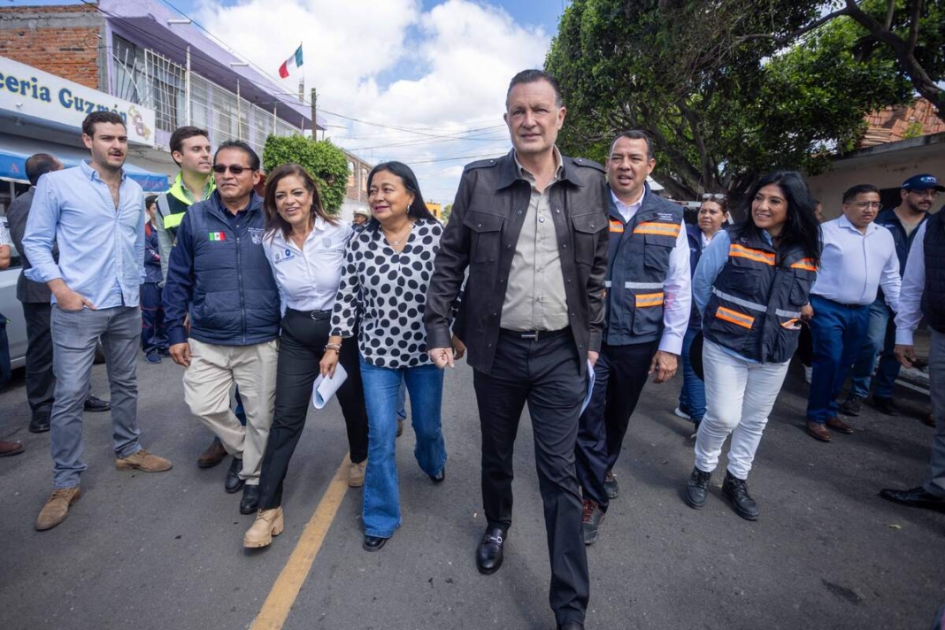Mauricio Kuri entrega obras de mejoramiento en San Pedro Ahuacatlán, San Juan del Río