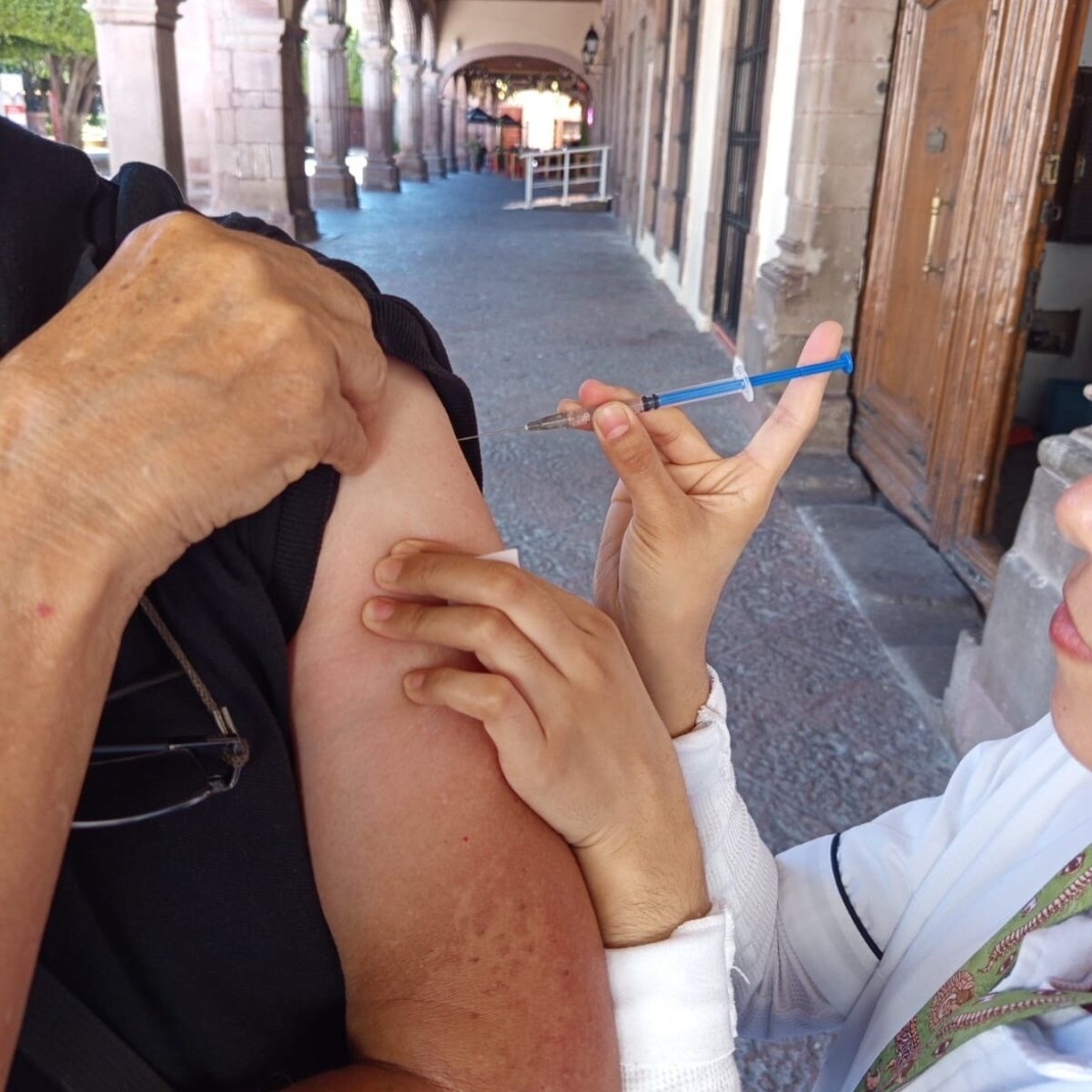 Secretaría de Salud reporta primer caso de influenza en San Juan del Río; vacunación avanza al 5.6% Secretaría de Salud reporta primer caso de influenza en San Juan del Río; vacunación avanza al 5.6%