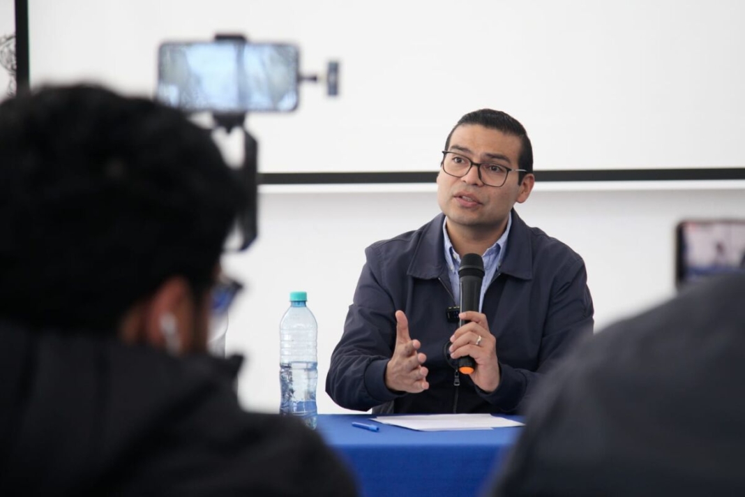 Cuidar la economía y la movilidad de las personas es cuidar a las familias: Martín Arango