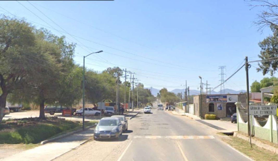 Habitantes de La Estancia se organizan para rehabilitar acceso principal; buscan recaudar 1.5 MDP