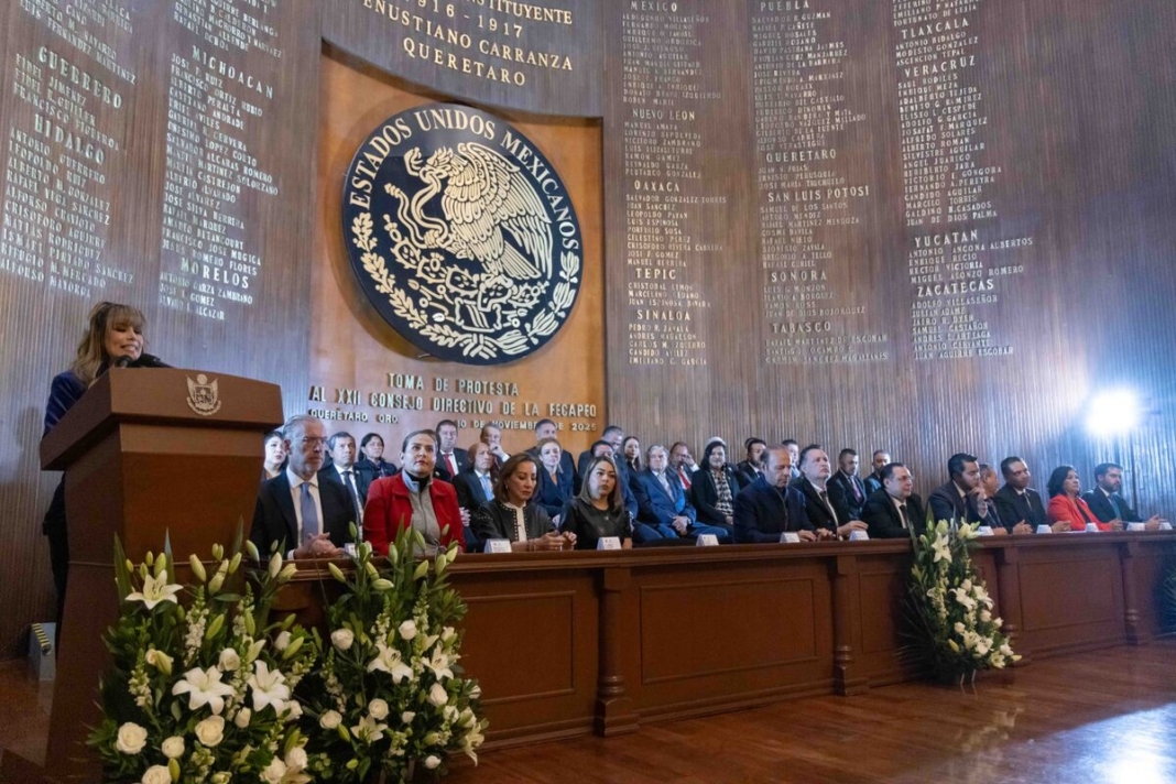 Profesionistas, parte esencial de la fortaleza de Querétaro: Mauricio Kuri