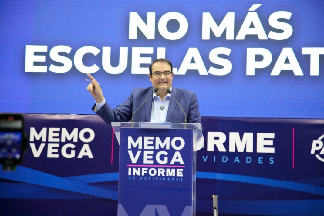 Rinde Memo Vega informe legislativo; destaca leyes contra 