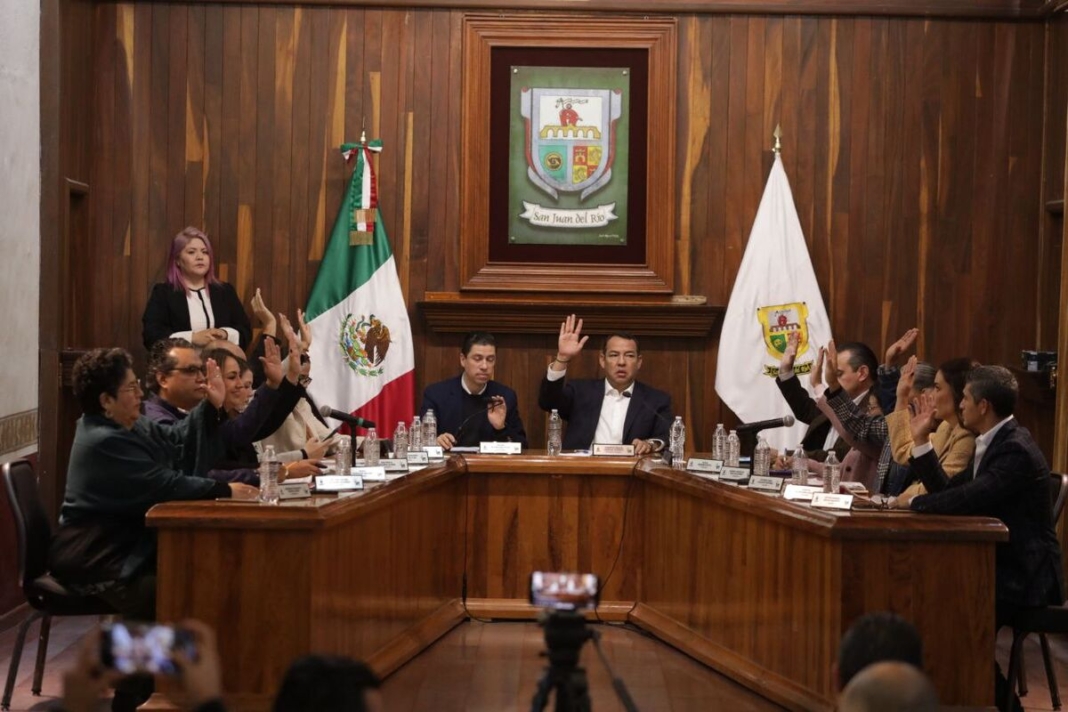 En sesión de Cabildo aprueban extender concesión del relleno sanitario en San Juan del Río