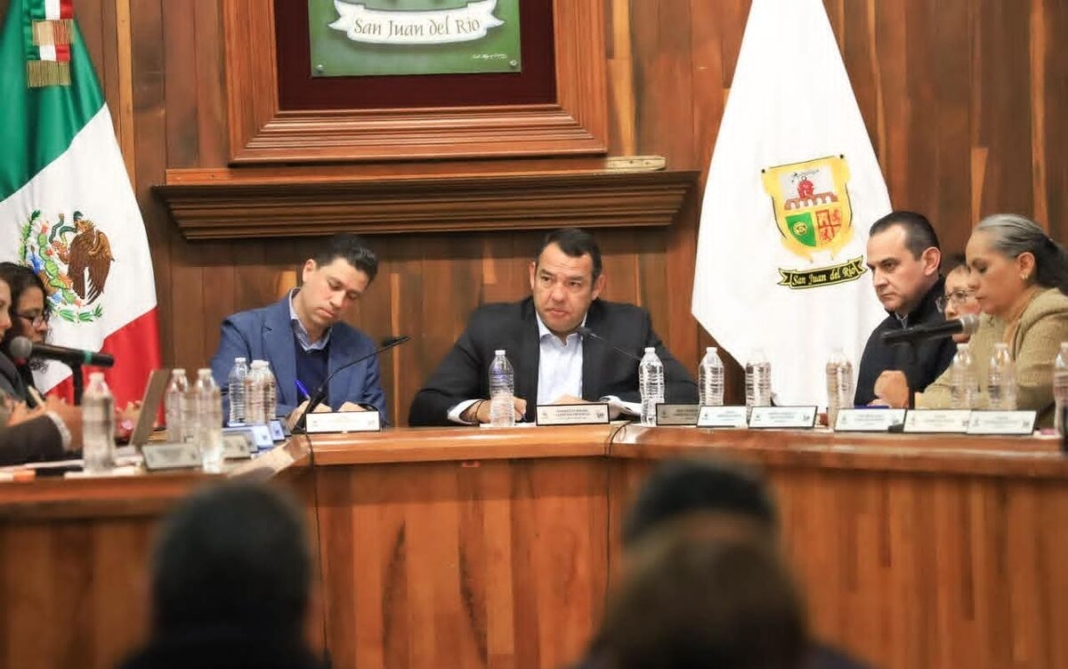 En sesión de Cabildo aprueban Presupuesto 2026 para San Juan del Río. Quedó en 1703 mdp