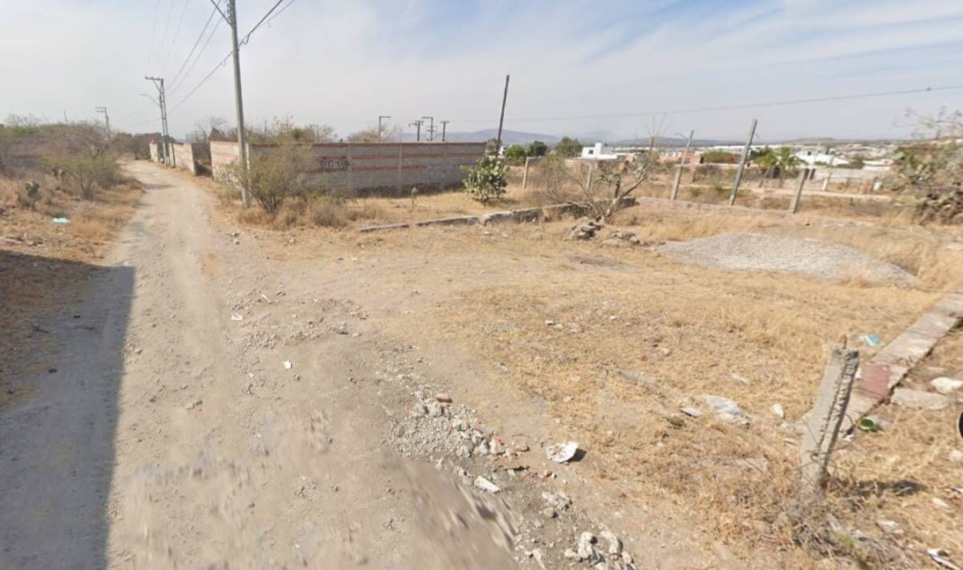 Gobierno Federal derrumbará viviendas irregulares para paso del tren en San Juan del Río