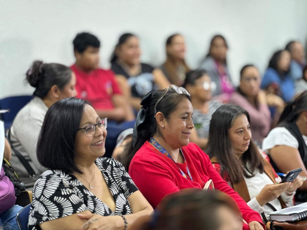 Realiza USEBEQ talleres de capacitación sobre manejo de emociones