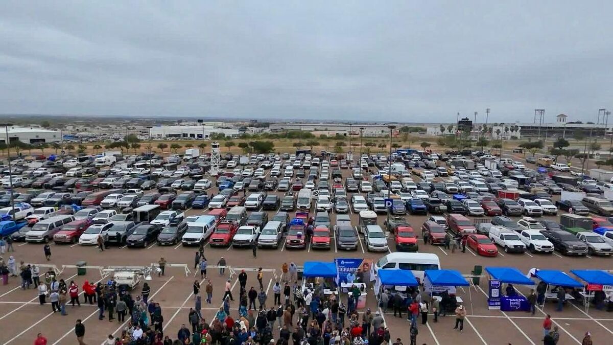 Regresan 182 sanjuanenses en la Caravana Migrante 2025 desde Laredo