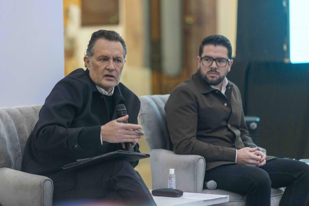 Concretan 3 proyectos de inversión por 500 mdp tras gira de Kuri en España