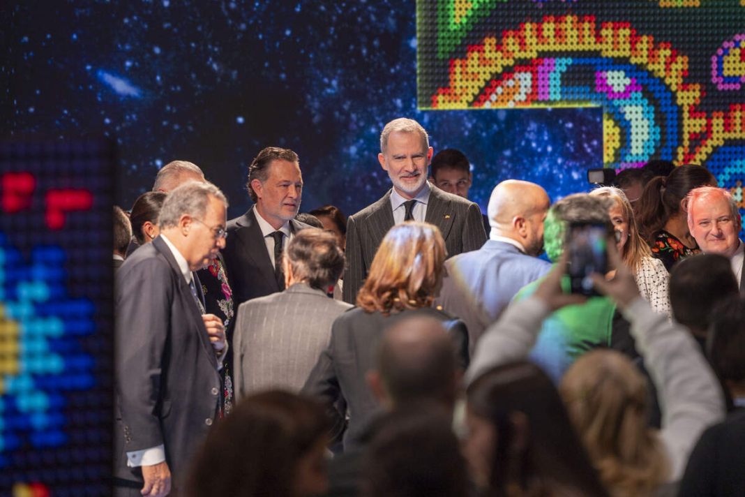 Encabeza Mauricio Kuri arranque de FITUR 2026 junto a los Reyes de España