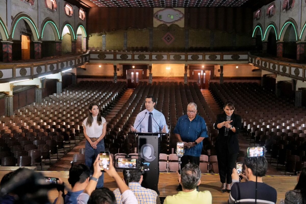 Anuncia Felifer Macías rescate del Teatro Hércules