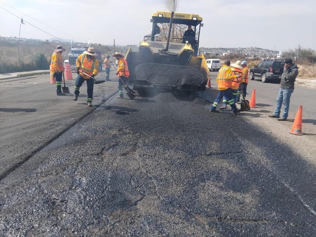 CEI avanza con modernización vial en San Juan del Río