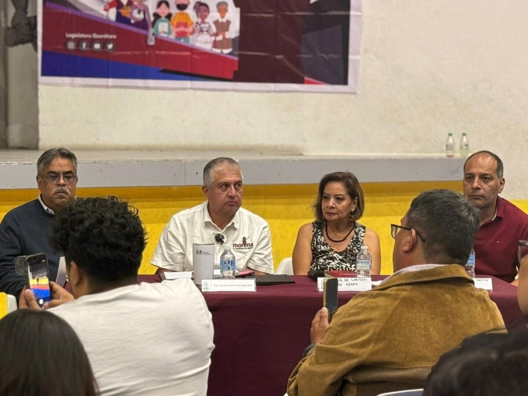 El diputado Sinuhé Piedragil realizó el Segundo Foro por una Mejor Educación