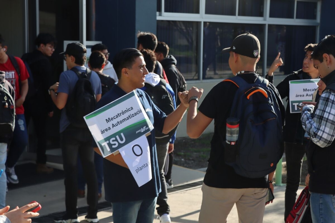 Reporta UTSJR cifra récord de aspirantes; anuncia nuevas carreras tecnológicas