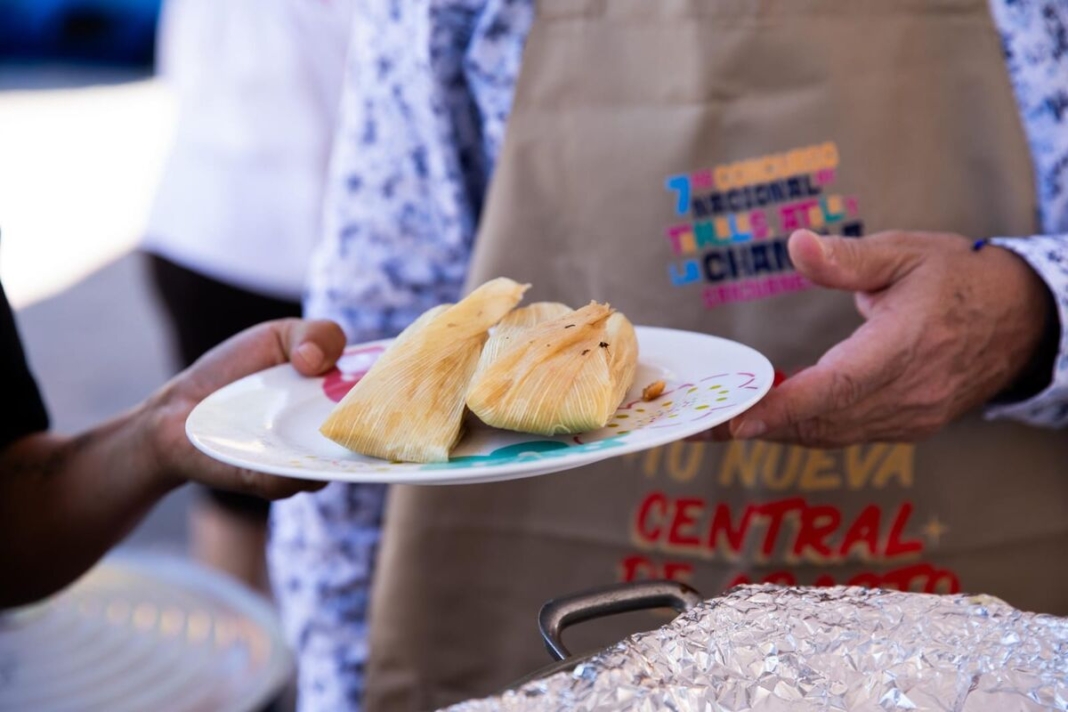 Entregan 29 mil pesos en premios a ganadoras del concurso del tamal y atole en San Juan del Río