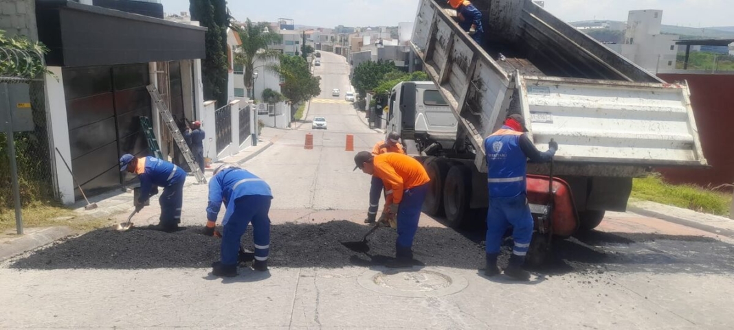 Refuerza Felifer Macías el mantenimiento de vialidades durante el primer trimestre del 2026