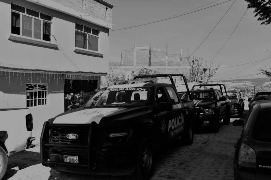 4 personas sin vida durante pelea de gallos clandestina en Corregidora