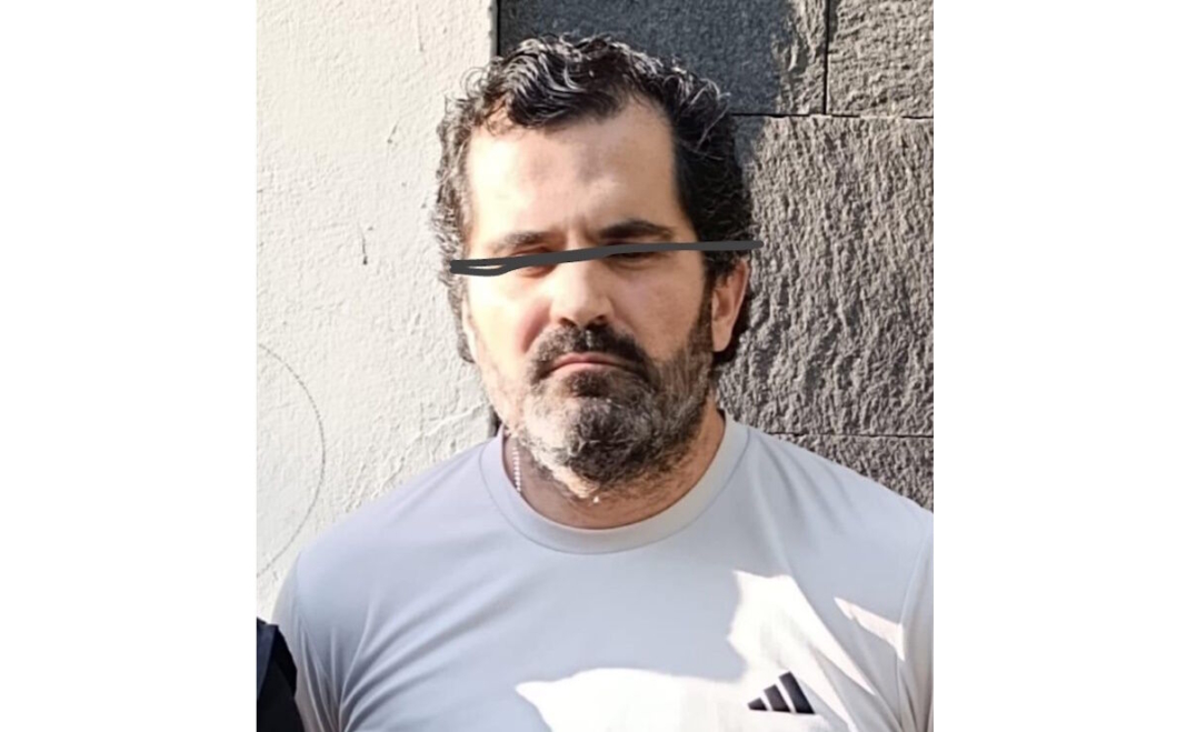 Cae en Argentina contralmirante de la Marina por red de 'huachicol fiscal'