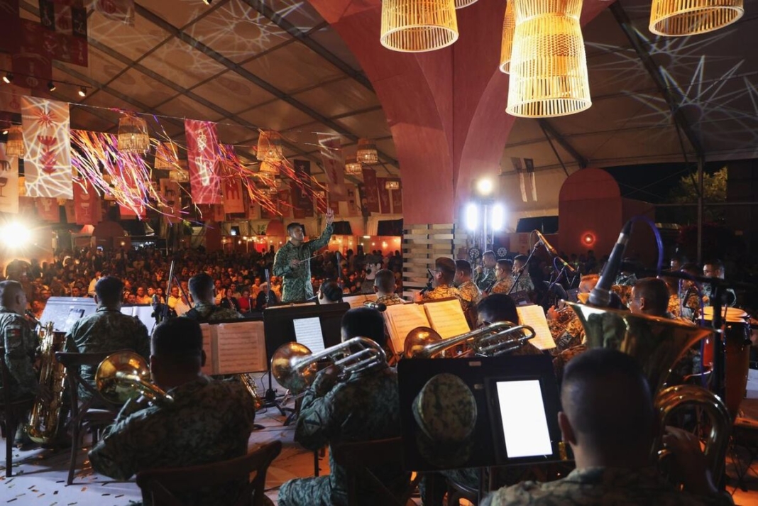 Orquesta de la SEDENA engalana la inauguración por los 50 años del Festival del Arte, Queso y Vino en Tequisquiapan