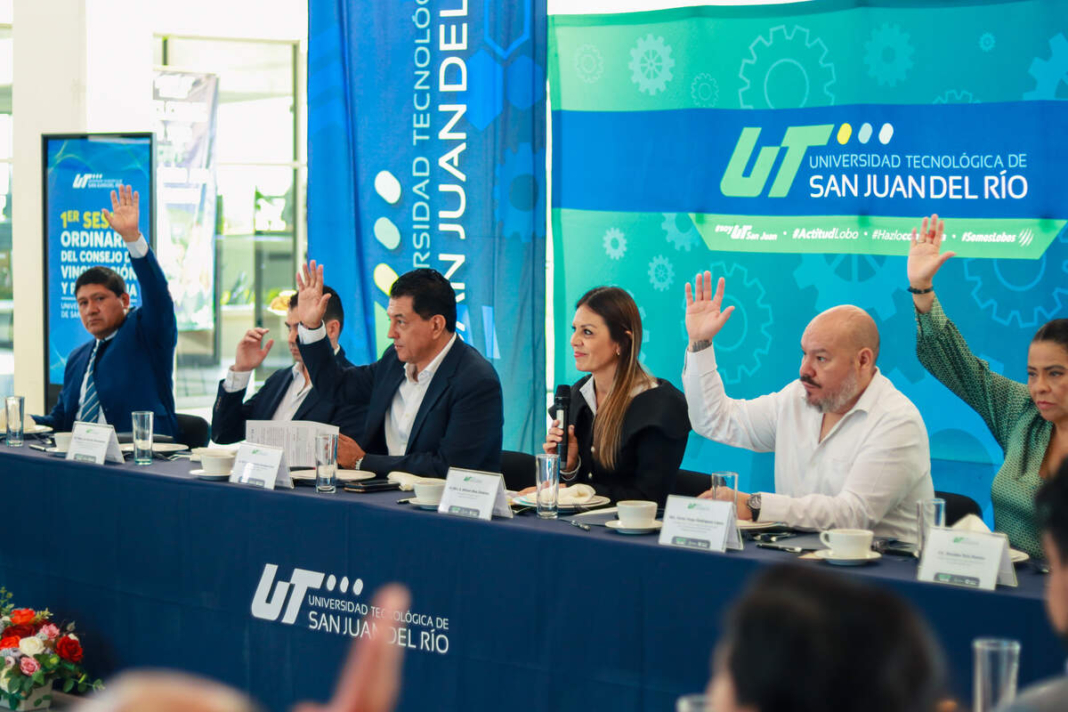 Avalan nuevo posgrado en la UT de San Juan del Río durante sesión de vinculación empresarial