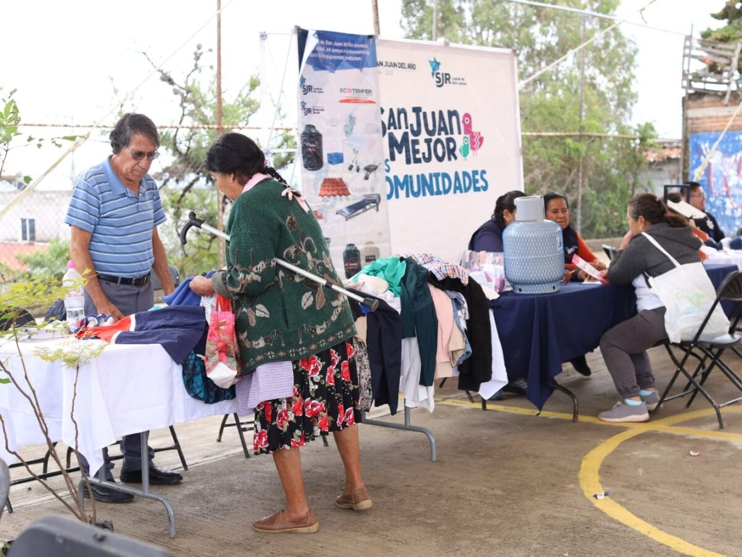 Encabeza Roberto Cabrera jornada del programa “Lunes en Buenavista” en San Juan del Río
