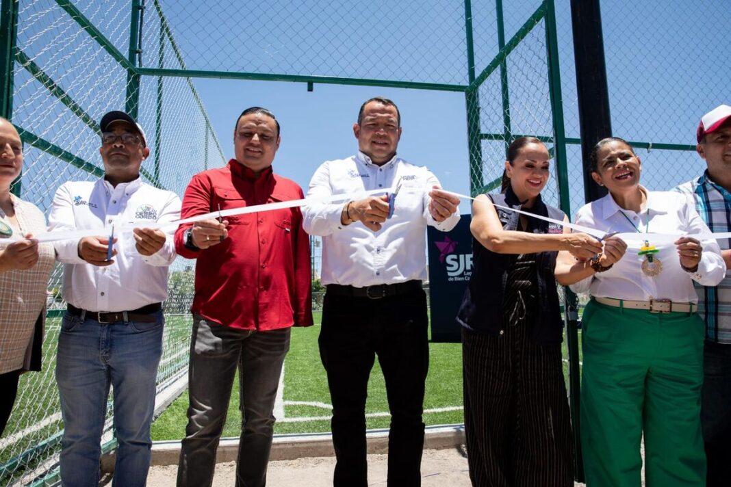 Inauguran en San Juan del Río las primeras canchas del proyecto 