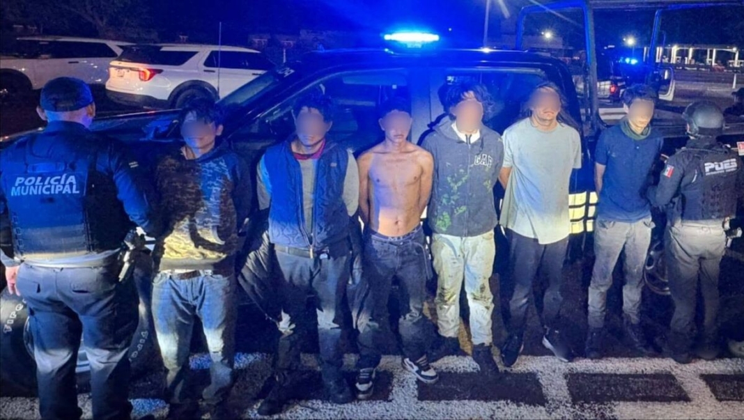 Persecución y balacera en San Juan del Río deja 6 hombres detenidos