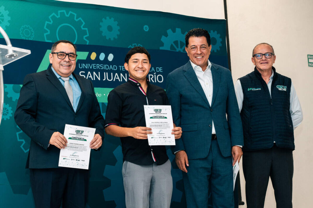 129 estudiantes de la UT San Juan del Río acreditan módulo SAP S/4HANA
