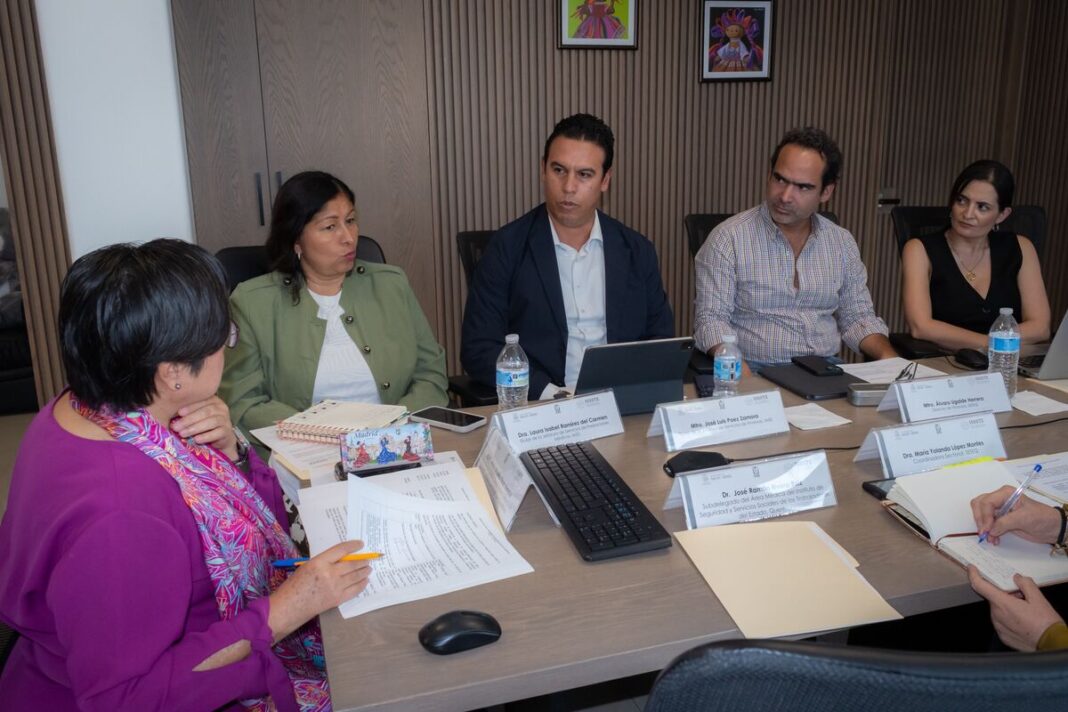 Instituciones de salud en Querétaro evalúan red de infraestructura para optimizar recursos