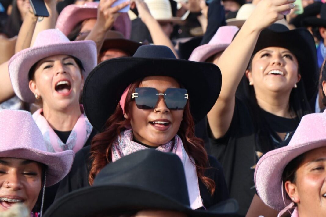 Reúne FestiVaqueRun a siete mil asistentes en San Juan del Río
