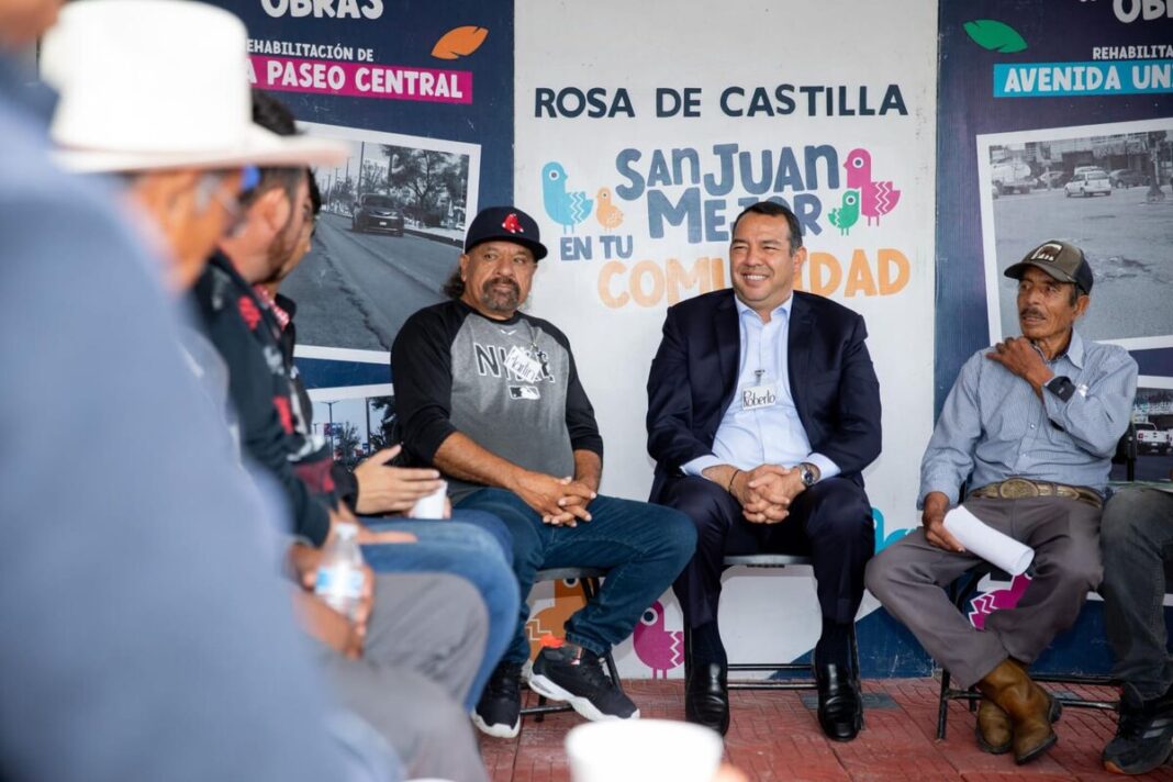 Municipio de San Juan del Río brinda atención directa con Programa “Lunes en Rosa de Castilla”