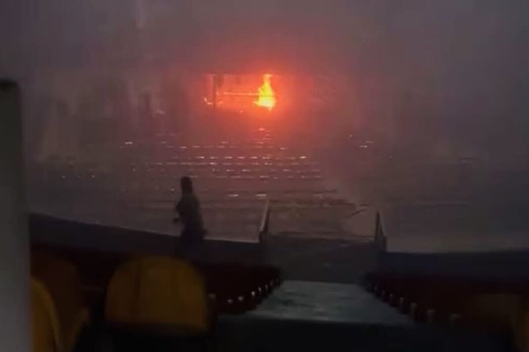 Incendian ring de boxeo en Hermosillo y suspenden función de influencers