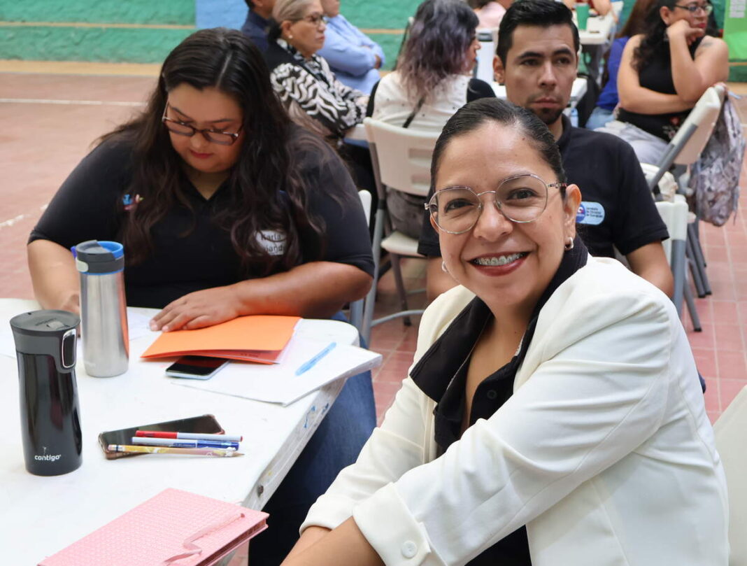 175 docentes participan en el Foro Regional Leer a Tiempo en León