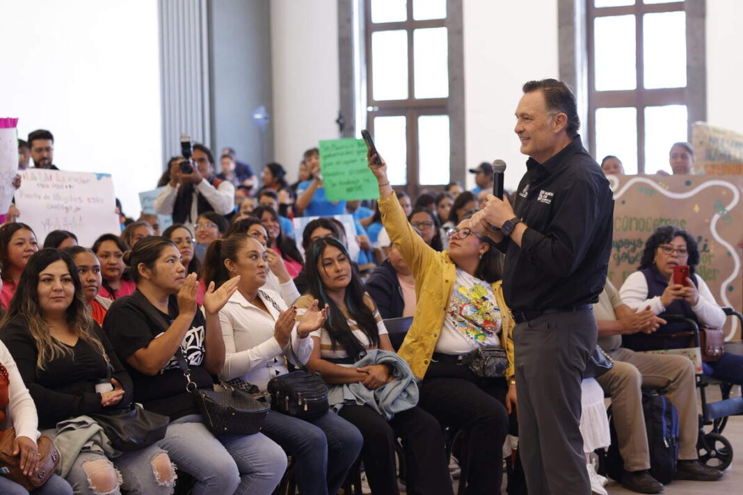 900 personas concluyen cursos de autoempleo en San Juan del Río