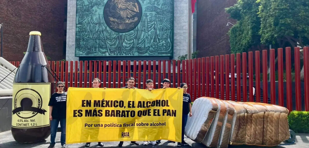 Especialistas piden gravar el alcohol por mililitro puro ante el Paquete Económico 2027