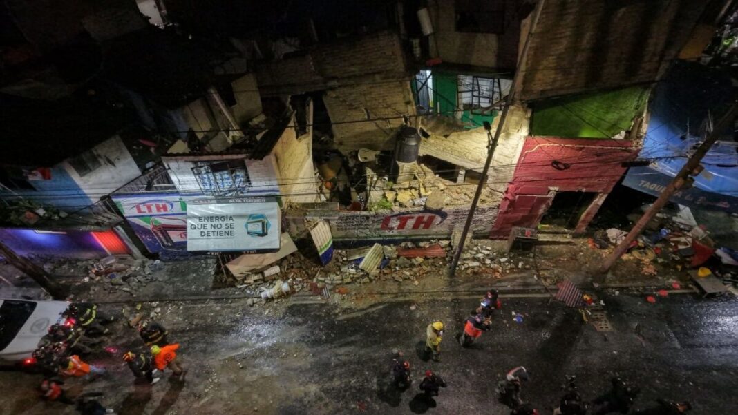 Explosión por acumulación de gas deja un muerto y 11 heridos en Álvaro Obregón